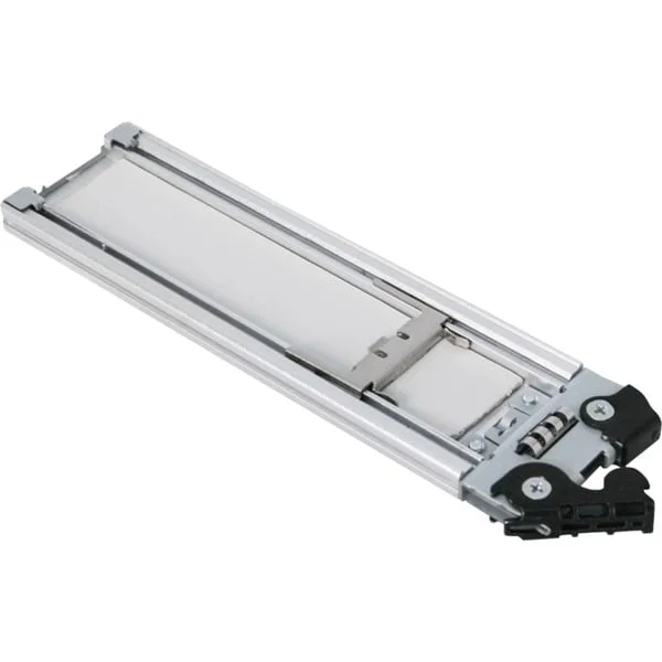 Icy Dock MB840M2P-B, Einbaurahmen (schwarz/silber, M.2 NVMe SSD zu PCIe 3.0 x4 wechselbarer SSD Mobile Rack )