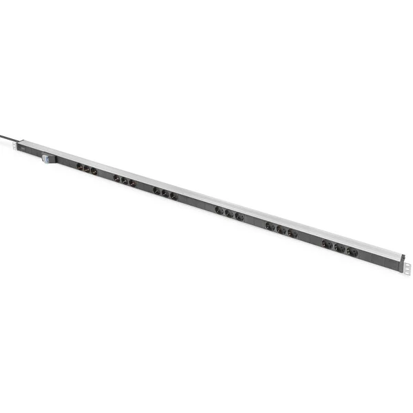 Digitus Steckdosenleiste mit Aluminiumprofil, 18-fach, 42HE (schwarz/aluminium, 2 Meter Kabel, Leitungsschutzschalter 16A Typ C)
