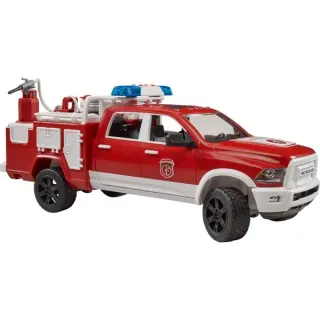 bruder 02544 RAM 2500 Feuerwehreinsatzwagen mit Licht und Sound, Modellfahrzeug