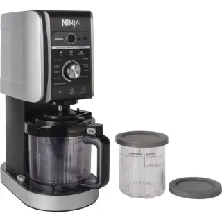 Ninja CREAMi Deluxe Eismaschine NC502EU (schwarz/silber, für 2.100ml Eiscreme, 800 Watt)
