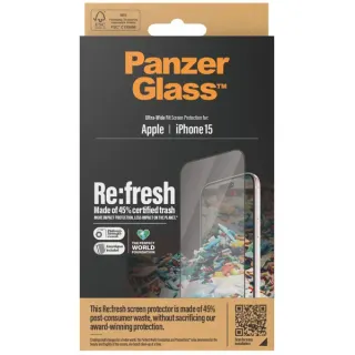 PanzerGlass Re:fresh Displayschutz, Schutzfolie (transparent/schwarz, iPhone 15, Ultra-Wide Fit, EasyAligner)