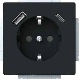0 Schutzkontaktsteckdose mit USB-A und USB-C Anschluss (schwarz, Retail)